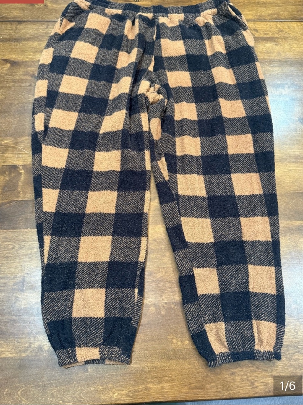 YITTY Black & Tan Buffalo Plaid Fleece Joggers